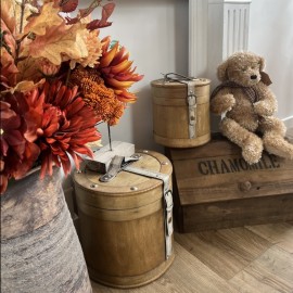 Coffre rond en bois
